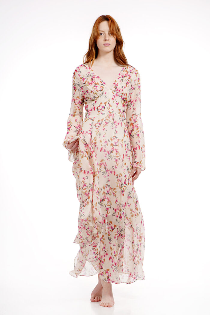 Duga, svilena FLORA haljina u cvetnom dezenu roze-bež nijanse.